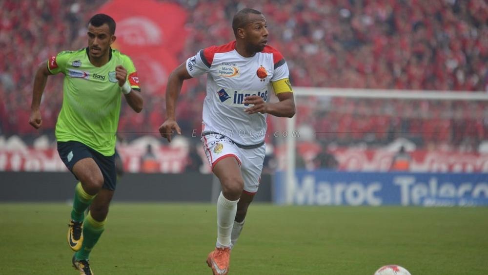 الوداد تحسم مواجهة الدفاع الجديدي بثلاثية وتقترب من المقدمة