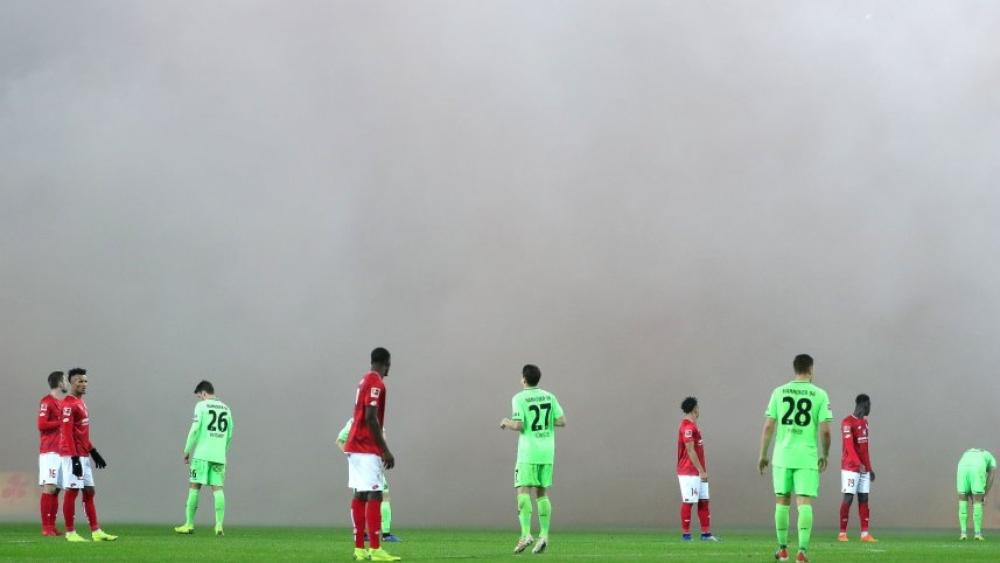 ركلة جزاء تعيد الجدل حول الـ"VAR" في البوندسليجا