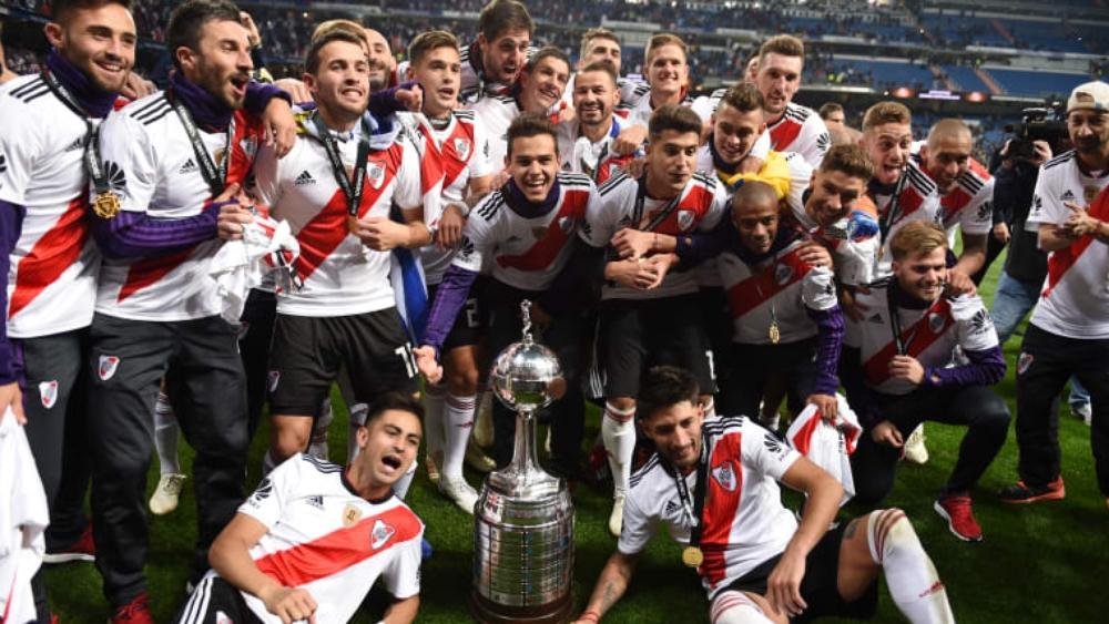 بعثة ريفر بليت تتجه إلى الإمارات للمشاركة في الموندياليتو