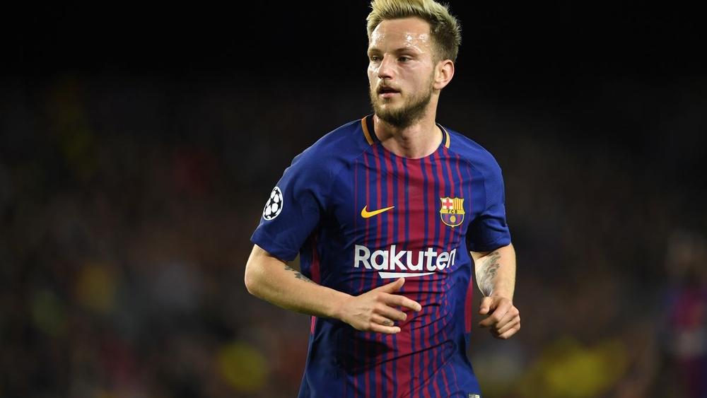 برشلونة يرفض رحيل راكيتيتش إلى باريس