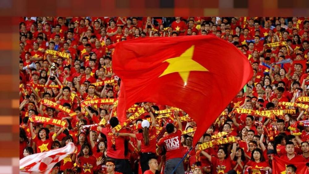 احتفالات صاخبة في هانوي بعد فوز فيتنام ببطولة آسيان لكرة القدم