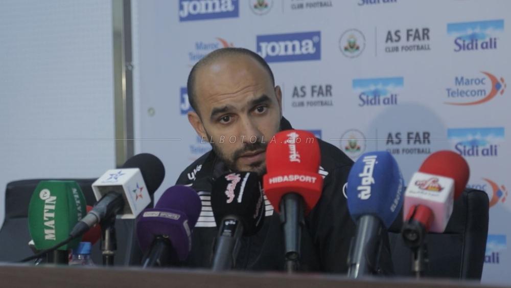 الركراكي: لهذا لا أُفضل اللاعب الأجنبي... الجيش 'عْنْدُو' جمهور