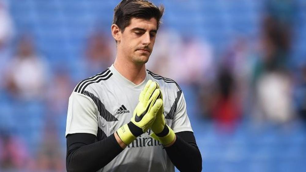 كورتوا يرد على انتقادات سيميوني له