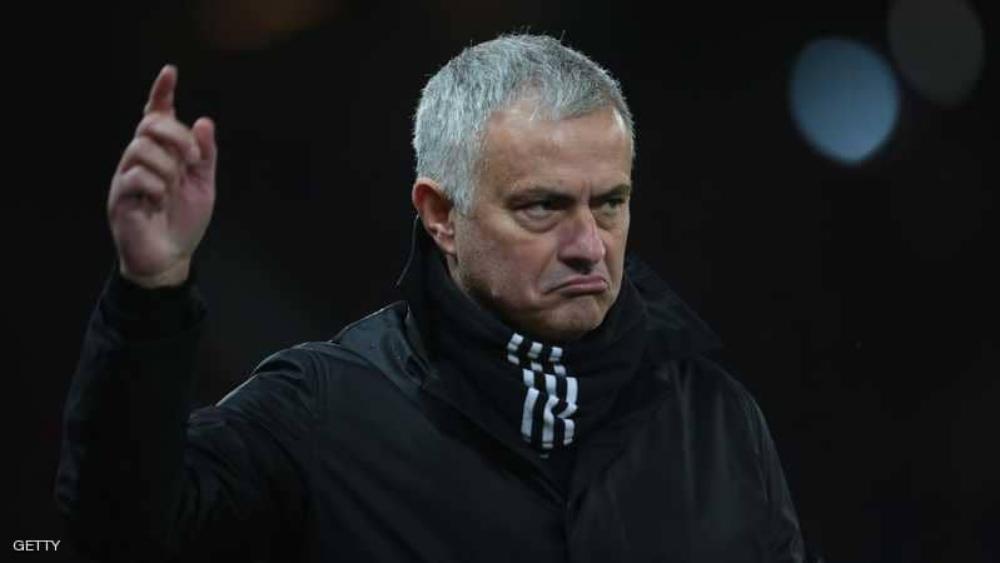 رسمياً | مانشستر يونايتد يُعلن إقالة مورينيو