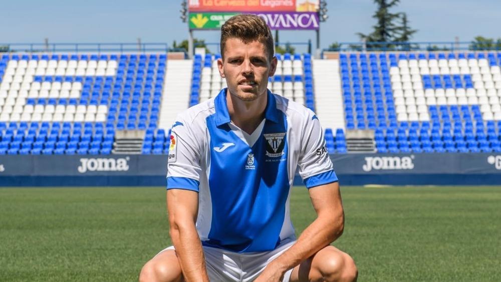 لاعب ليغانيس: ميسي يرى الكرة قبل الجميع