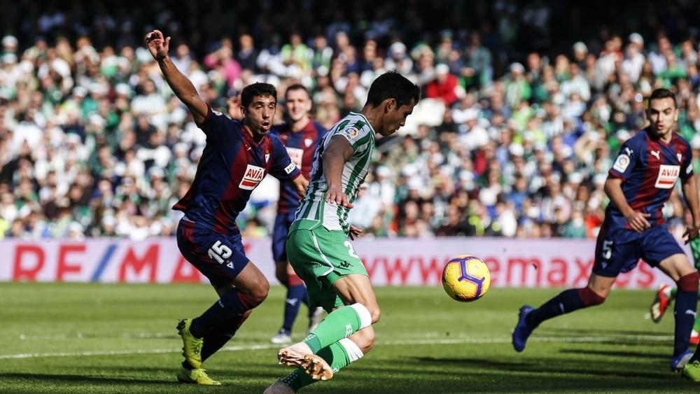 التعادل يحسم مواجهة ريال بيتيس وإيبار