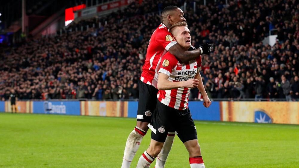 آيندهوفن يعزز صدارته للدوري الهولندي بفوز جديد