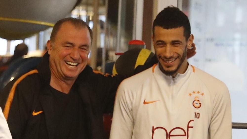 مدرب غلطة سراي يُعارض رحيل بلهندة ويتمسَّك بخدماته