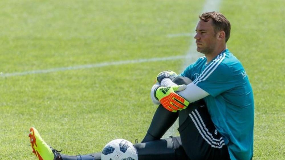 مانويل نوير: الإصابات قرَّبتني من الاعتزال