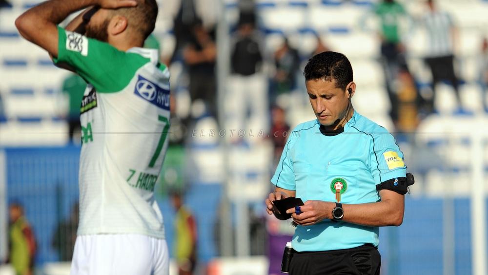 إدارة نهضة بركان تقدم "شكاية و تظلم" للجامعة بسبب لاعبي فريق الرجاء و الحكم علام