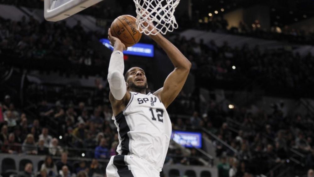 سان أنطونيو يحقق الانتصار السابع توالياً في ملعبه أمام سيلتيكس