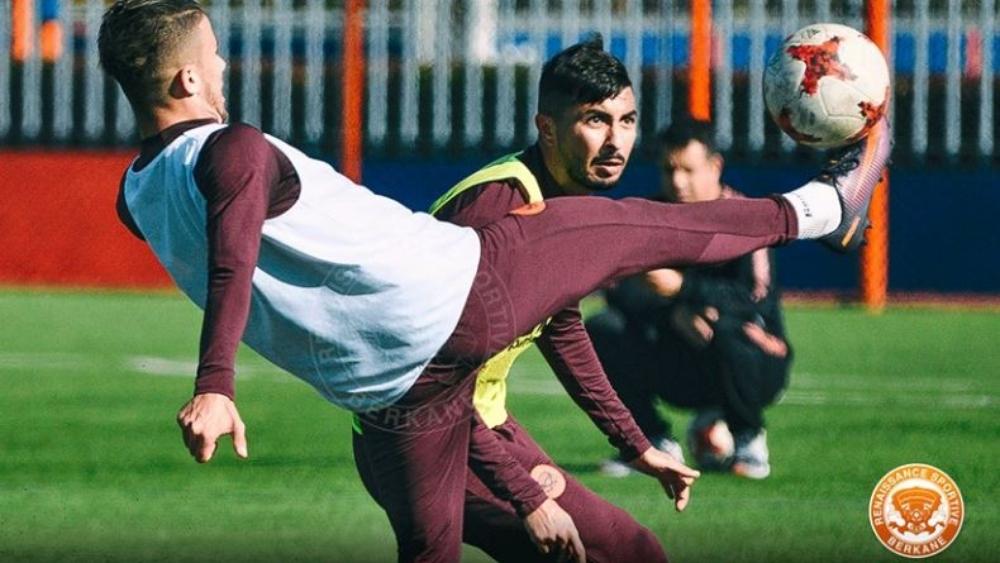 النهضة البركانية تخوض آخر حصة تدريبية قبل مواجهة الوداد