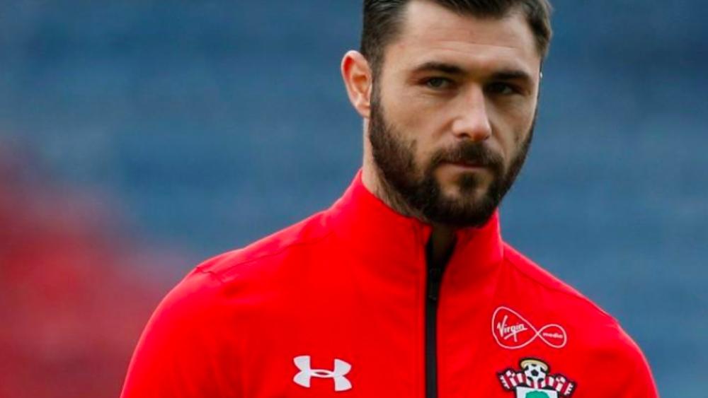 بعد إشارة بذيئة لجماهير السيتي، عقوبة منتظرة لمهاجم ساوثامبتون