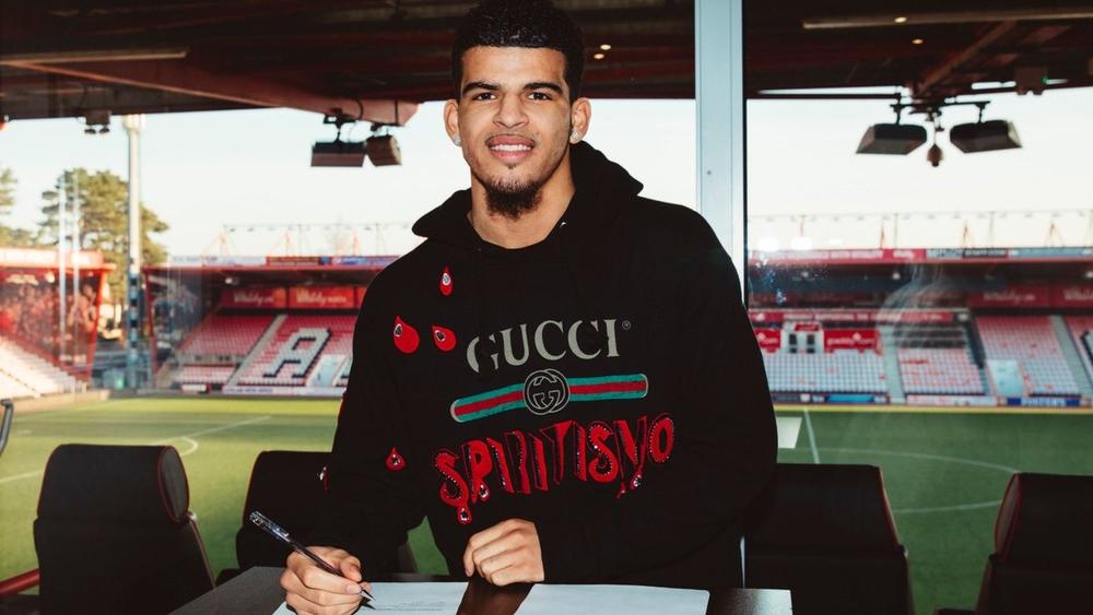 رسميًا | بورنموث يضم الثنائي كلاين وسولانكي من ليفربول