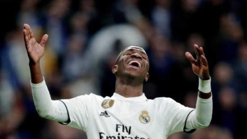 فينيسيوس: "الحكم حرمني من ركلة جزاء واضحة"