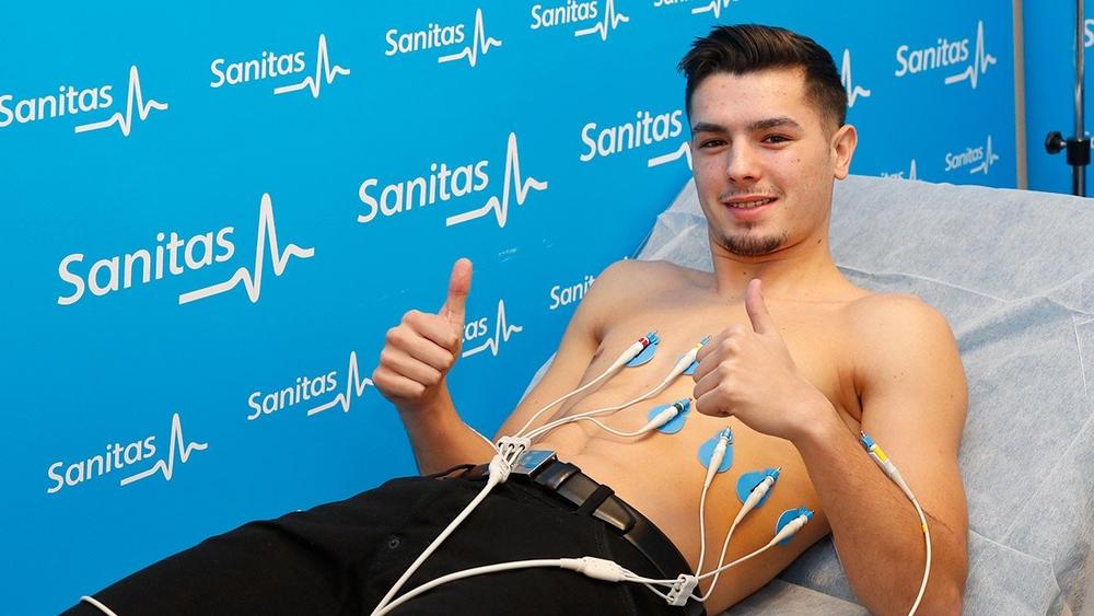 دياز يجتاز الكشف الطبي في ريال مدريد