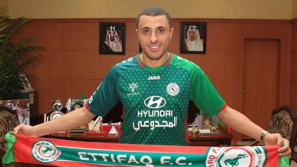 العكايشي يُوقع رسمياً للاتفاق السعودي بعد اجتياز الفحوصات الطبية