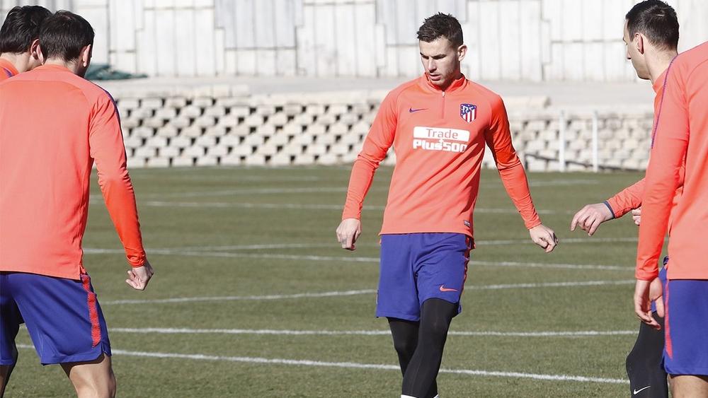 لوكاس هيرنانديز يعود إلى تداريب أتليتيكو مدريد