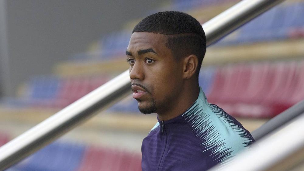 فالفيردي يستدعي 18 لاعبا ويستبعد مالكوم