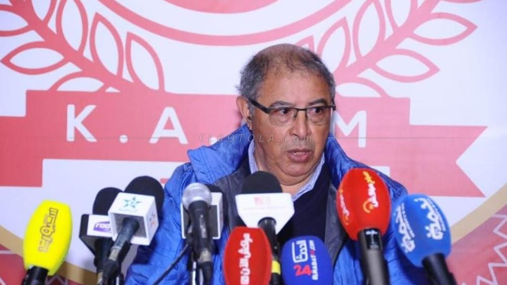 العامري : "خَصْنا نْصبرُو ...ونْهارْ دِّيت 2 بُطولات معَ تِطْوانْ رَاه كَانت وضْعِيتْهُم بْحَال الكَوْكَبْ دَابا"