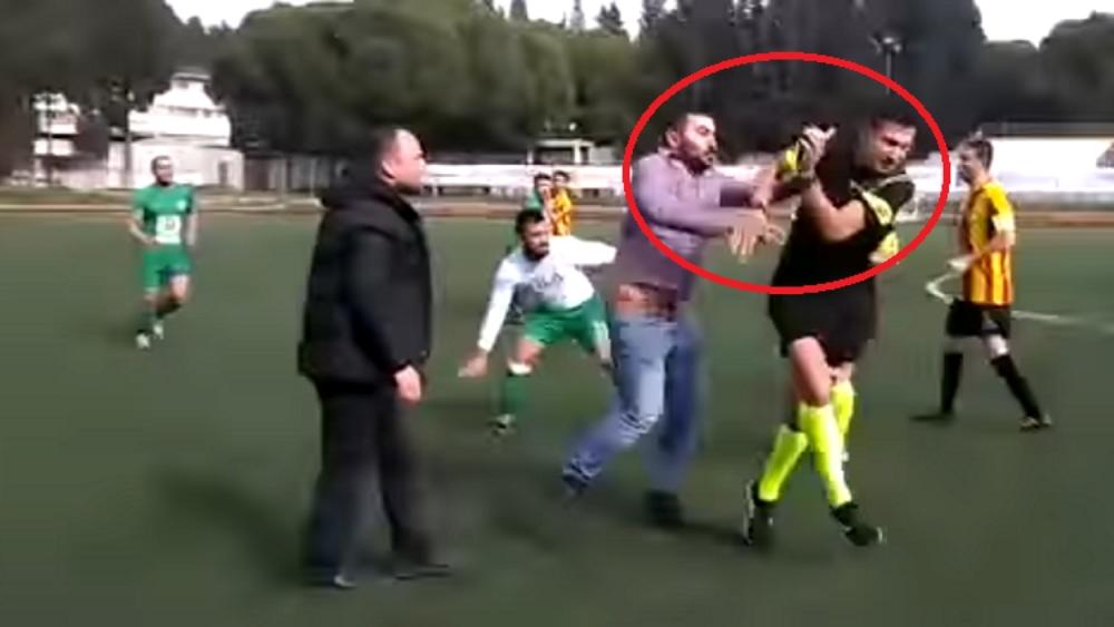 اعتداء جماعي عنيف على حكم في تركيا!