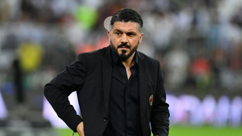 جاتوزو يُحطم هاتف صحفي بعد خسارة السوبر الإيطالي!