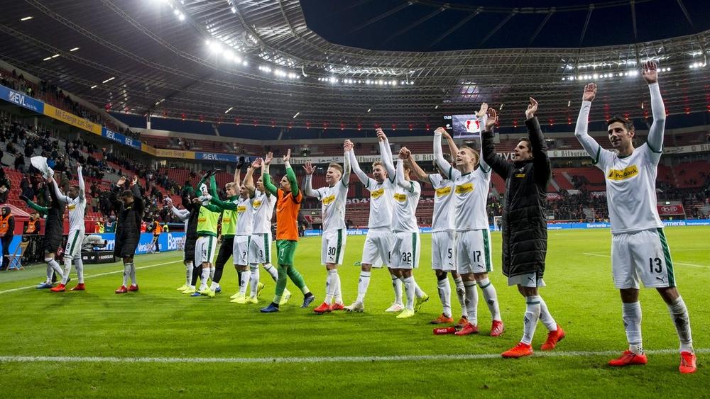 مونشنغلادباخ يضمن البقاء ثالثا