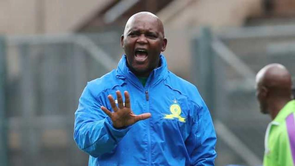 مدرب صان داونز يستفز فعاليات الوداد ويعتبره فريقا لا يتمتع بالروح الرياضية..!