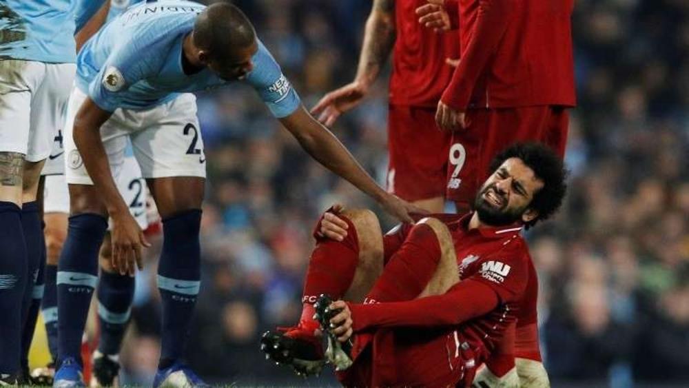 حكام إنجلترا يشنون هجوماً على صلاح بسبب التمثيل!