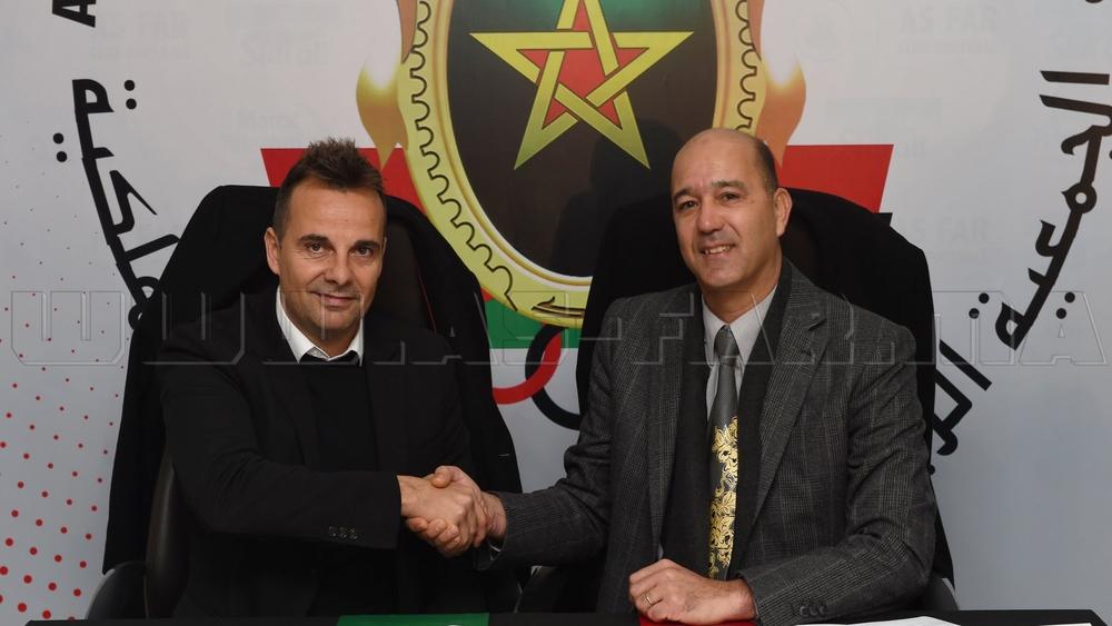 الإسباني ألوس يُدلي بكلماته الأولى بعد تنصيبه مدربا للجيش الملكي