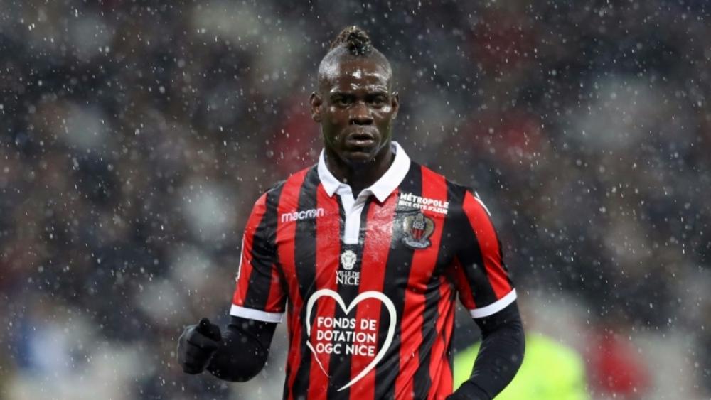 بالوتيلي في طريقة للانضمام لمرسيليا لمدة 6 أشهر