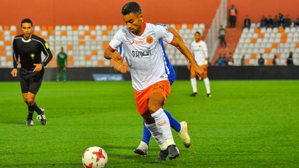 الفتح الرياضي يفرض تعادلا "بدون أهداف" على النهضة في قلب بركان