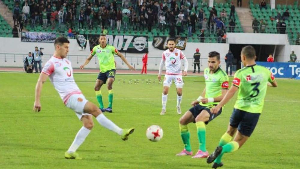 الحسنية تتعثر في السباق نحو الصدارة بـ"تعادل سلبي" مع الدفاع الجديدي