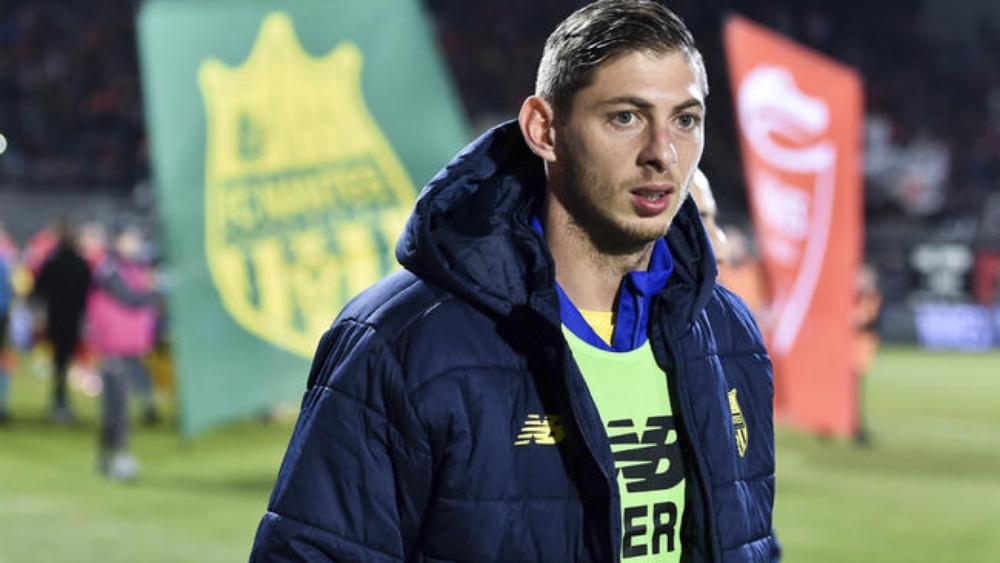 السلطات البريطانية تستأنف البحث عن طائرة سالا