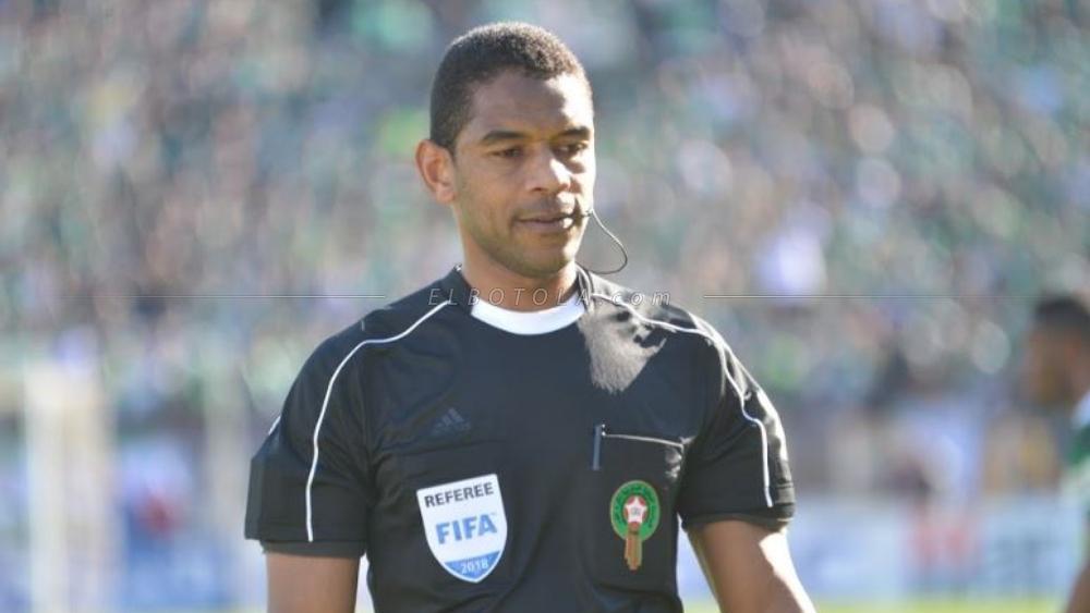 جمهور الوداد يحمل التحكيم مسؤولية الهزيمة ويطالب إدارة النادي بحماية مصلحة الفريق