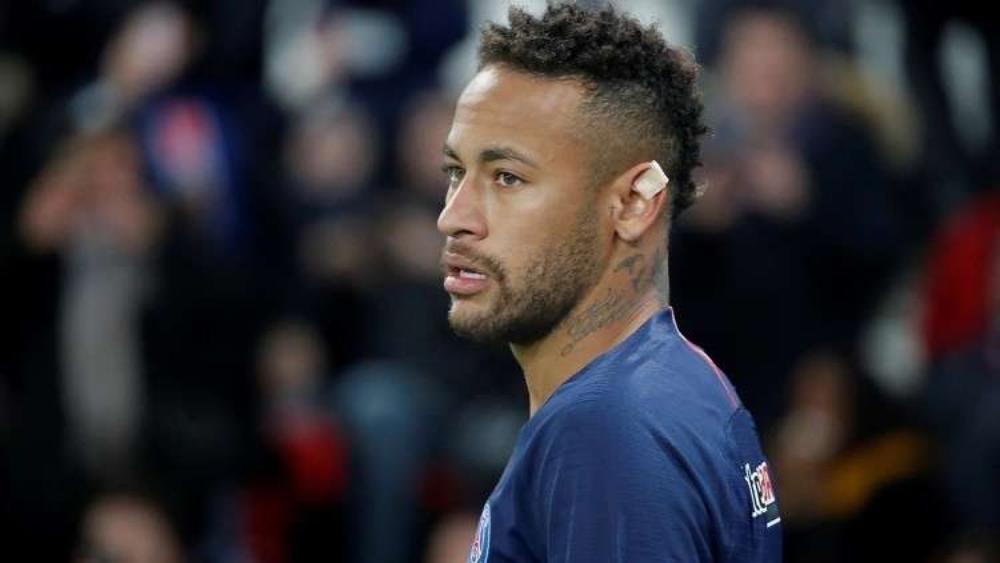 نيمار يتضامن مع ضحايا سد "كوريغو دي فيغياو" في البرازيل