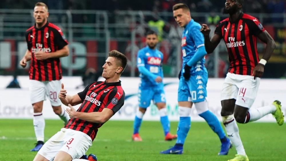 بياتيك يقود ميلان لبلوغ نصف نهائي كأس إيطاليا على حساب نابولي