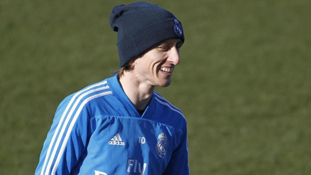 سولاري يستبعد مودريتش ودياز عن مباراة جيرونا