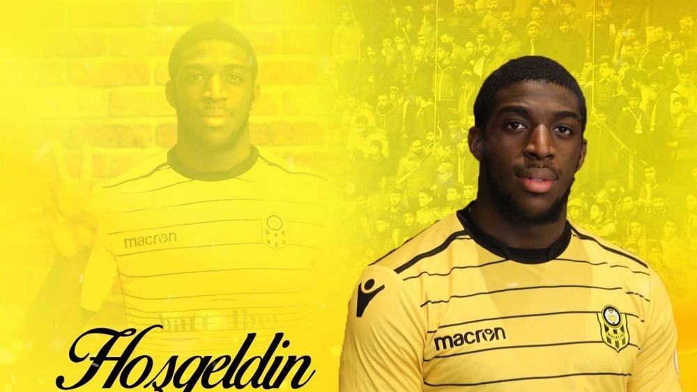 كامارا ينتقل معارا من فولهام إلى مالاتيا سبور التركي