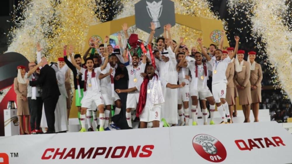 منتخب قطر بطل آسيا... الكأس لمن يعمل لها