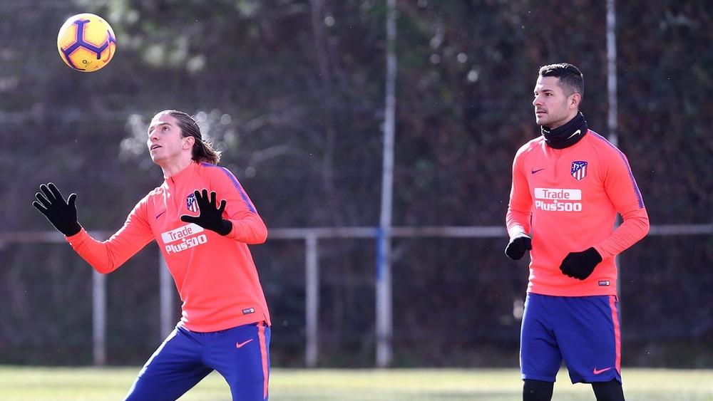 الأتلتيكو يستعيد لاعبيه المصابين قبل لقاء بيتيس