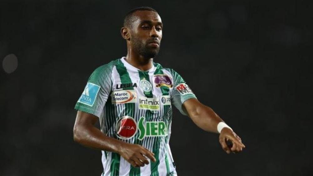 الرجاء: "محسن ياجور نسر الشهر بالإجماع"