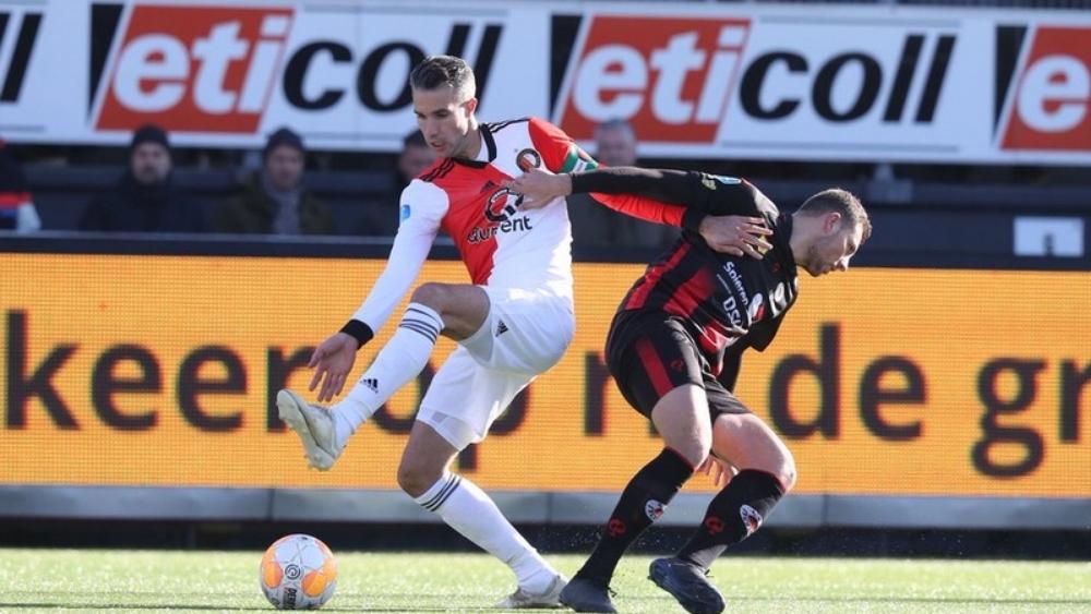 إكسيلسيور يحقق الانتصار على فينورد بهدف قاتل