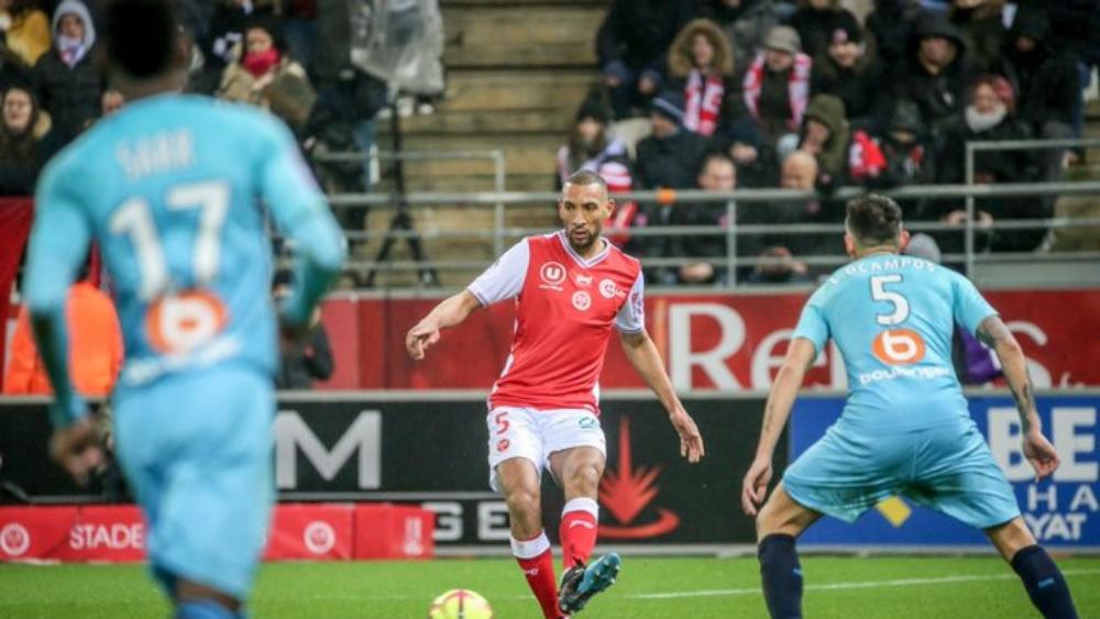 يونس عبد الحميد يضع بالوتيلي في "جيبه" ويستمر في الإبهار