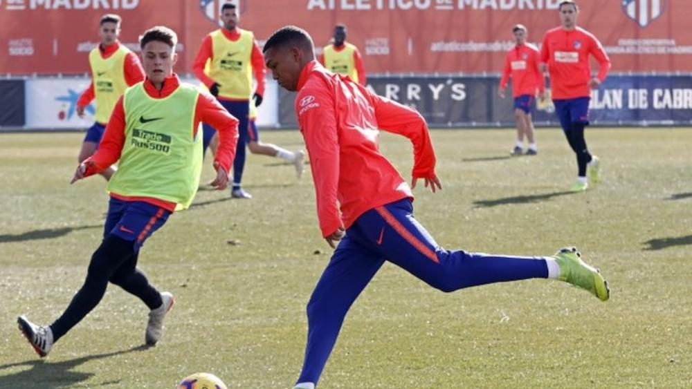 ثلاثي أتليتيكو مدريد يقترب من التماثل للشفاء