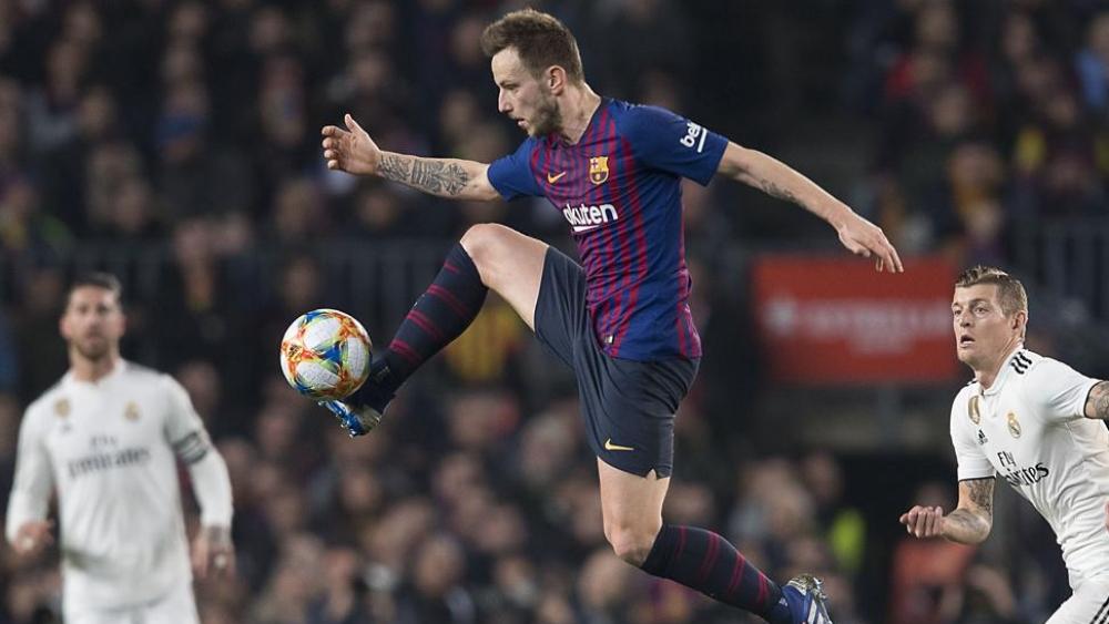 راكيتيتش يُبعد مستقبله عن برشلونة ويستقر على فريقه القادم