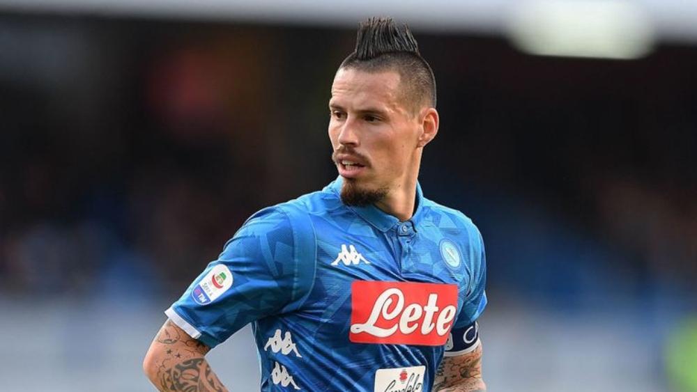 نابولي يتفق مع داليان الصيني على إتمام انتقال هامسيك