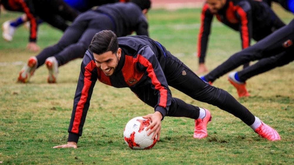 أزارو يستعيد عافيته ويتدرب مع المجموعة