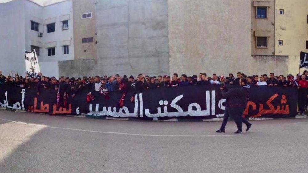 "قراصنة الرّقراق" يثورون على شُكري ويُنادون برحيله