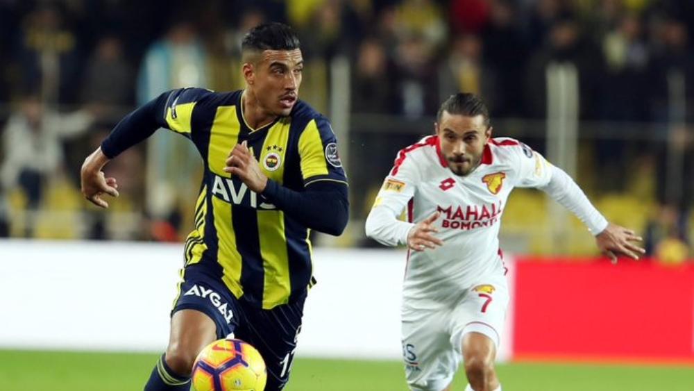 درار يُساهم في تعادل فنربخشه بتمريرة حاسمة